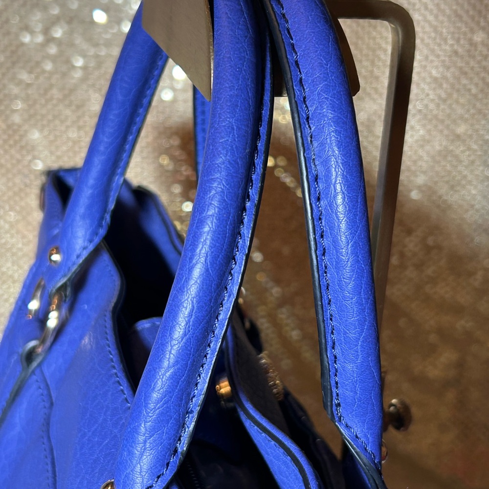 Juicy Couture Blue Crossbody Bag Approx. 15” x 10” x 4.5” - Picture 7 of 17